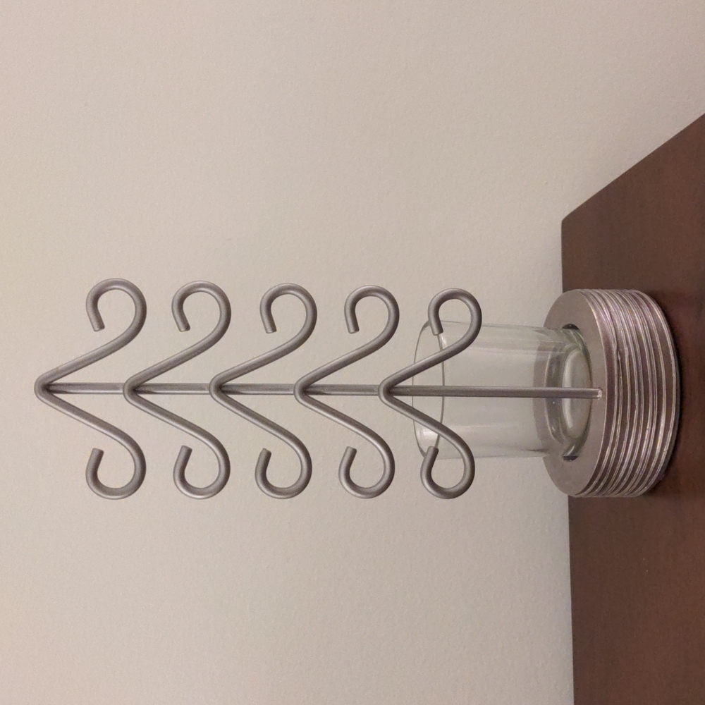 Tree design candle holder